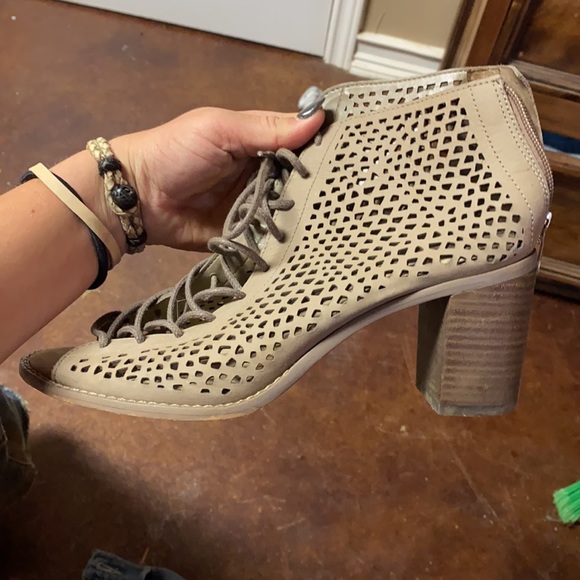 Vince Camuto Lace Front Heels - Picture 2 of 3